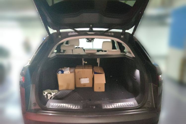 Used Land Rover Range Velar 2017 P380 S Trunk