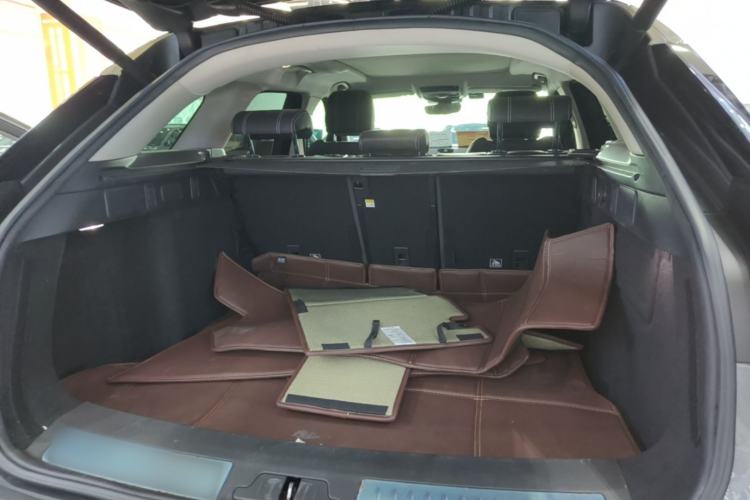 Used Land Rover Range Velar 2017 P250 S Trunk