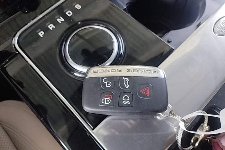 Used Land Rover Range Velar 2017 P380 S Vehicle Key
