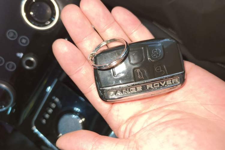 Used Land Rover Range Velar 2017 P250 S Vehicle Key