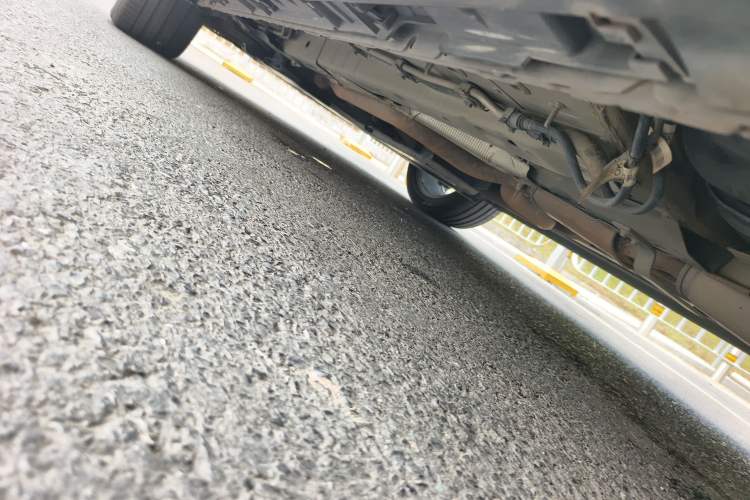 Used Land Rover Range Velar 2017 P380 R-DYNAMIC SE Chassis Rear Left