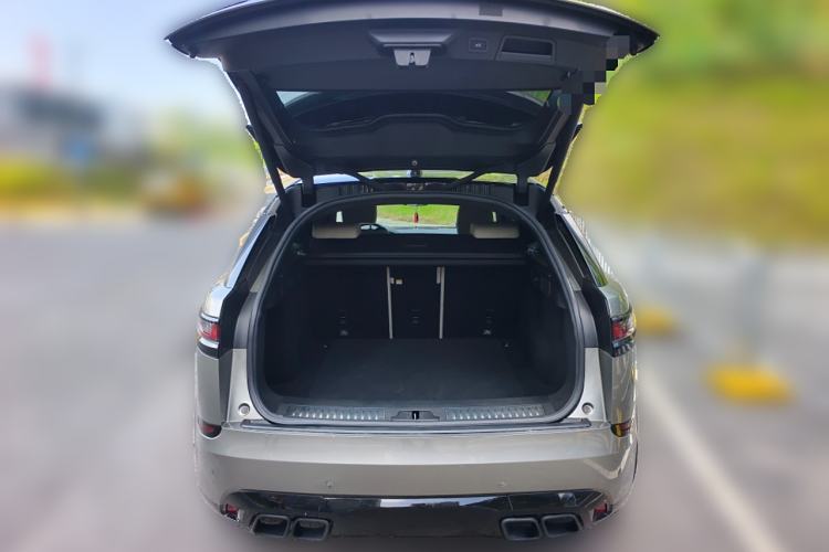 Used Land Rover Range Velar 2017 P380 R-DYNAMIC SE Trunk