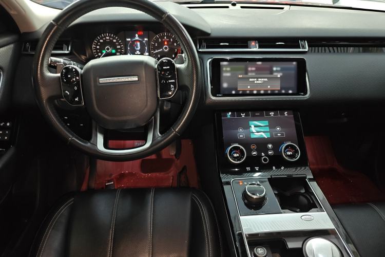 Used Land Rover Range Velar 2017 P250 S Center Console