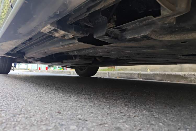 Used Land Rover Range Velar 2017 P250 S Chassis Rear Left