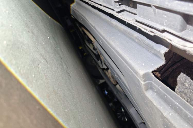 Used Land Rover Range Velar 2017 P380 S Chassis Rear Left
