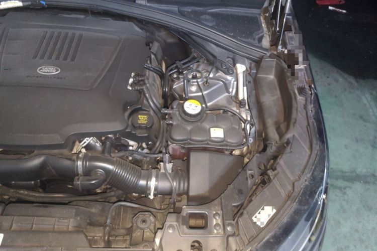 Used Land Rover Range Velar 2017 P380 S Engine Bay Left
