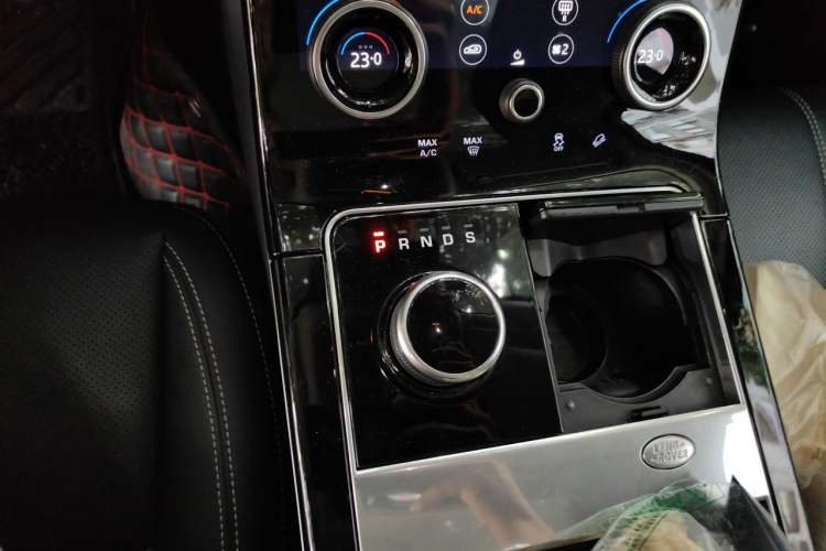 Used Land Rover Range Velar 2017 P380 S Gear Lever
