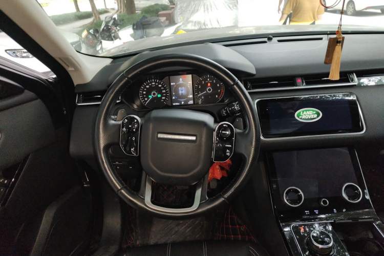 Used Land Rover Range Velar 2017 P380 S Steering Wheel