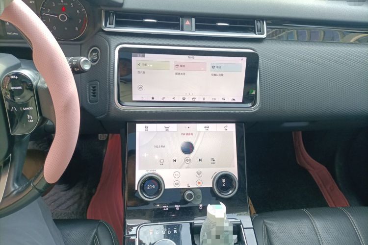 Used Land Rover Range Velar 2017 P250 S Audio And AC Panel