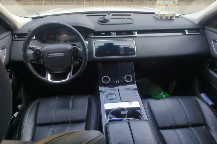 Used Land Rover Range Velar 2017 P380 S Center Console