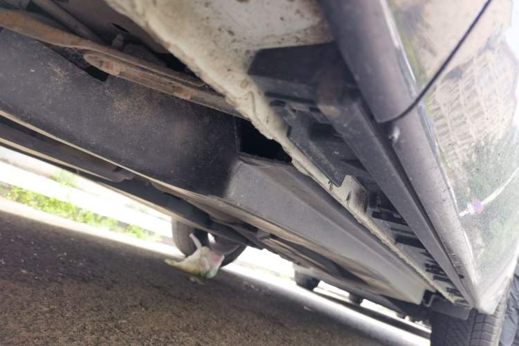 Used Land Rover Range Velar 2017 P380 R-DYNAMIC SE Chassis Front Left