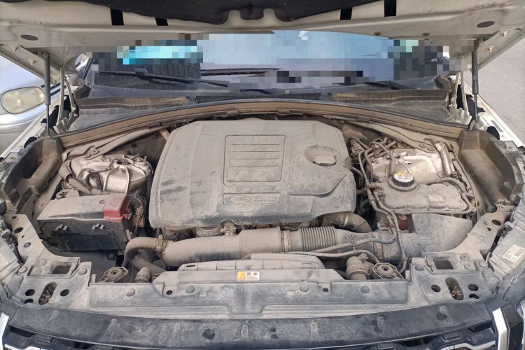 Used Land Rover Range Velar 2017 P250 S Engine Bay