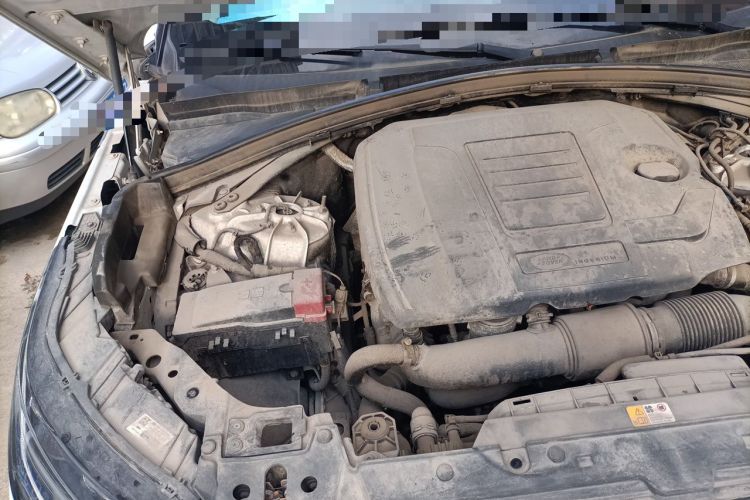 Used Land Rover Range Velar 2017 P250 S Engine Bay Right