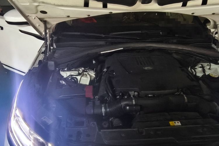 Used Land Rover Range Velar 2017 P380 S Engine Bay Right