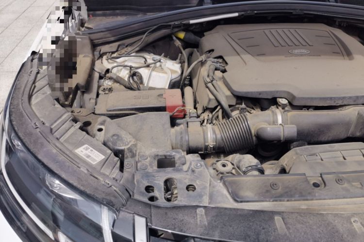 Used Land Rover Range Velar 2017 P380 R-DYNAMIC SE Engine Bay Right