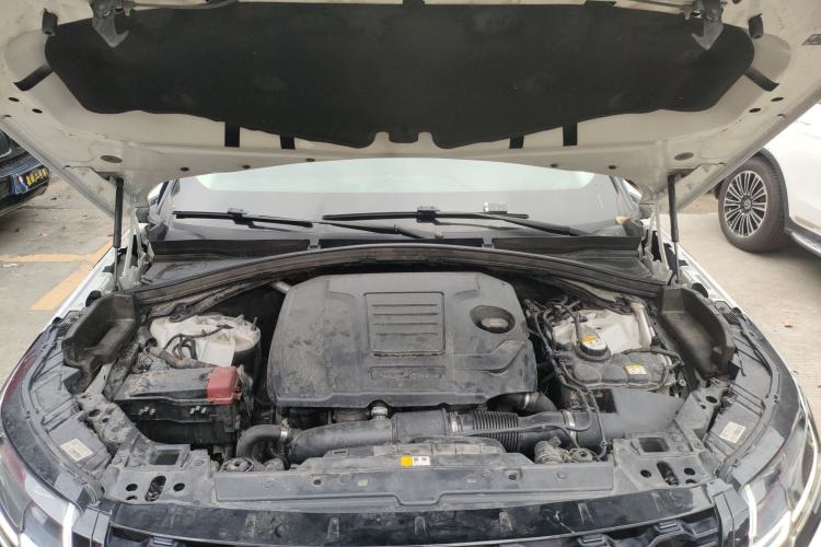 Used Land Rover Range Velar 2017 P250 S Engine Bay