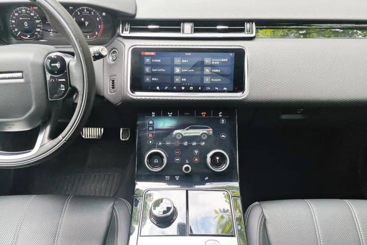 Used Land Rover Range Velar 2017 P380 R-DYNAMIC SE Gear Lever