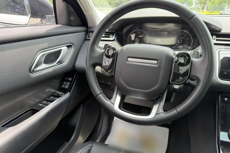 Used Land Rover Range Velar 2017 P380 S Interior 15