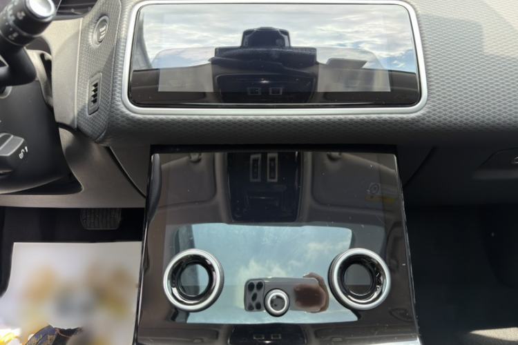 Used Land Rover Range Velar 2017 P380 S Interior 2