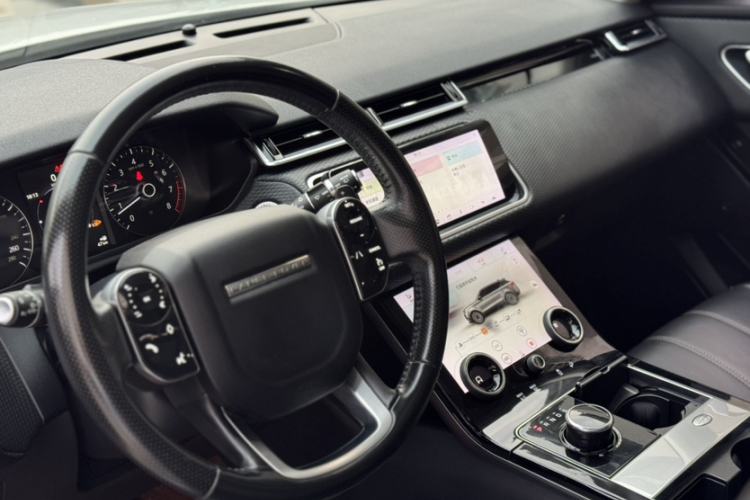 Used Land Rover Range Velar 2017 P250 S Interior 4