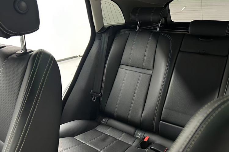 Used Land Rover Range Velar 2017 P380 S Interior 5