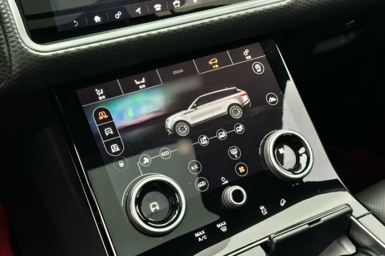 Used Land Rover Range Velar 2017 P380 R-DYNAMIC S Interior 7