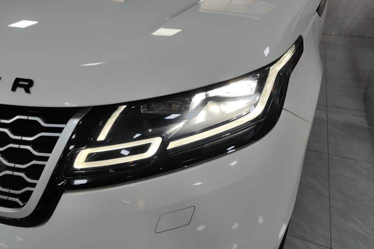 Used Land Rover Range Velar 2017 P250 S Left Front Headlight