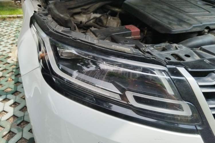 Used Land Rover Range Velar 2017 P250 S Right Front Headlight