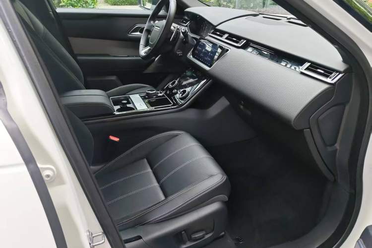 Used Land Rover Range Velar 2017 P380 R-DYNAMIC SE Right Front Seat