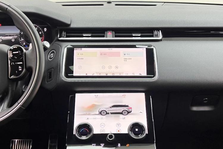 Used Land Rover Range Velar 2018 P300 S Audio And AC Panel