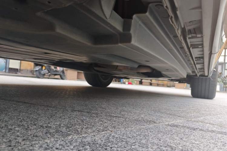 Used Land Rover Range Velar 2018 P300 R-DYNAMIC S Chassis Rear Right