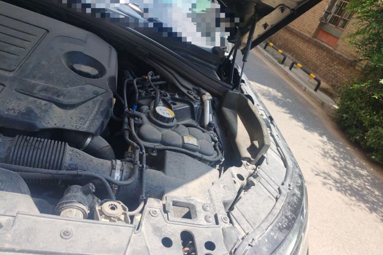 Used Land Rover Range Velar 2018 P250 S Engine Bay Left