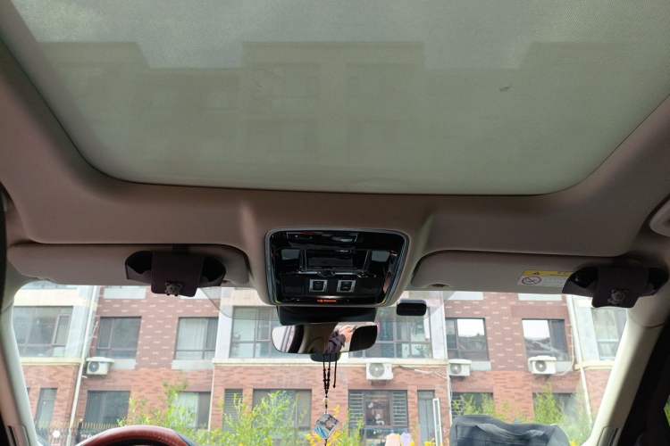 Used Land Rover Range Velar 2018 P380 S Headliner