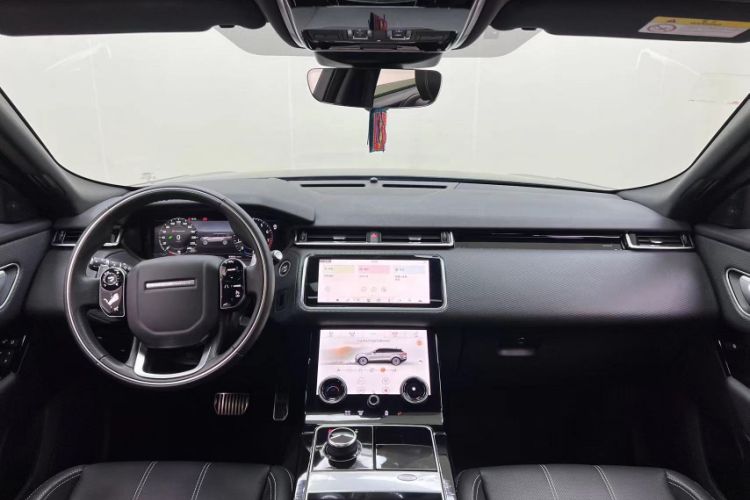 Used Land Rover Range Velar 2018 P300 S Interior 10