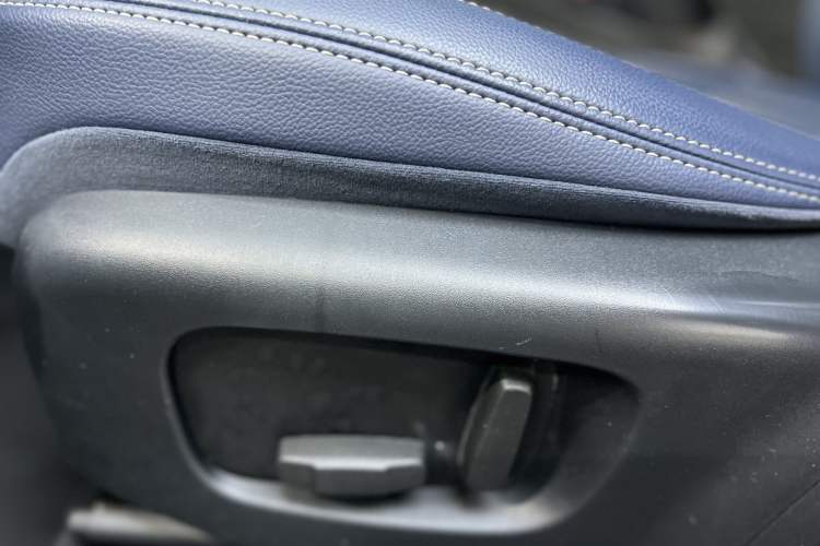 Used Land Rover Range Velar 2018 P380 S Interior 2