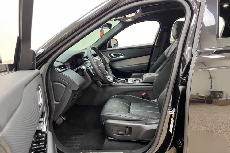 Used Land Rover Range Velar 2018 P300 S Interior 3