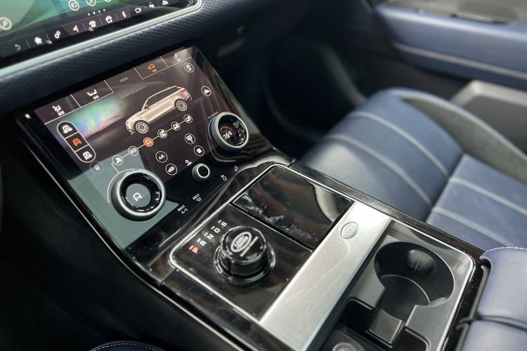 Used Land Rover Range Velar 2018 P380 S Interior 3