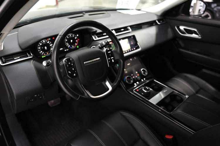 Used Land Rover Range Velar 2018 P380 S Interior 6