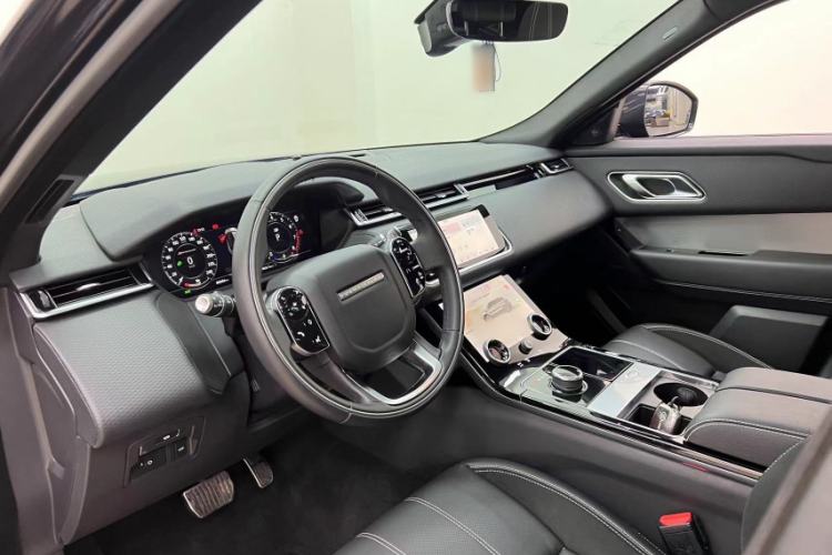Used Land Rover Range Velar 2018 P300 S Interior 6