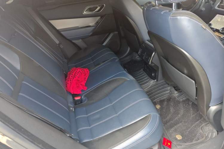 Used Land Rover Range Velar 2018 P300 R-DYNAMIC S Left Rear Seat