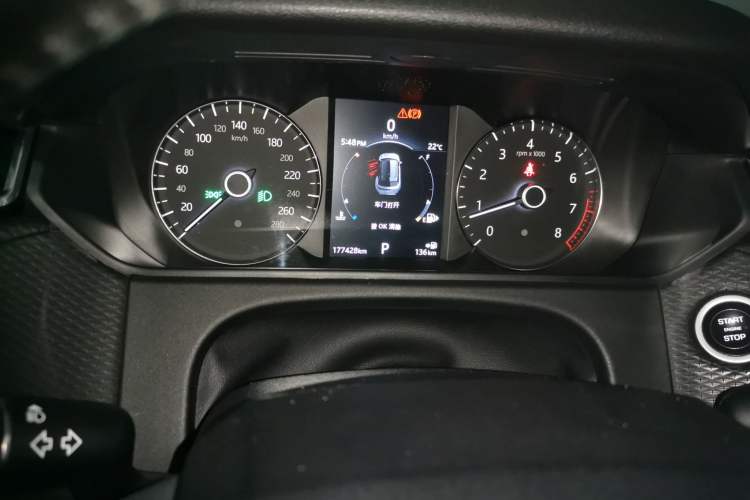 Used Land Rover Range Velar 2018 P380 S Odometer Close Up