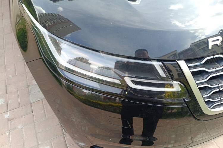 Used Land Rover Range Velar 2018 P380 S Right Front Headlight