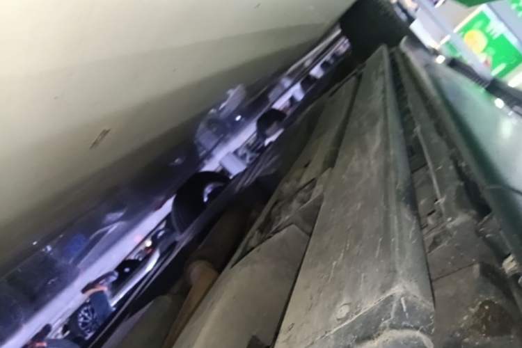 Used Land Rover Range Velar 2018 P250 S Right Side Sill