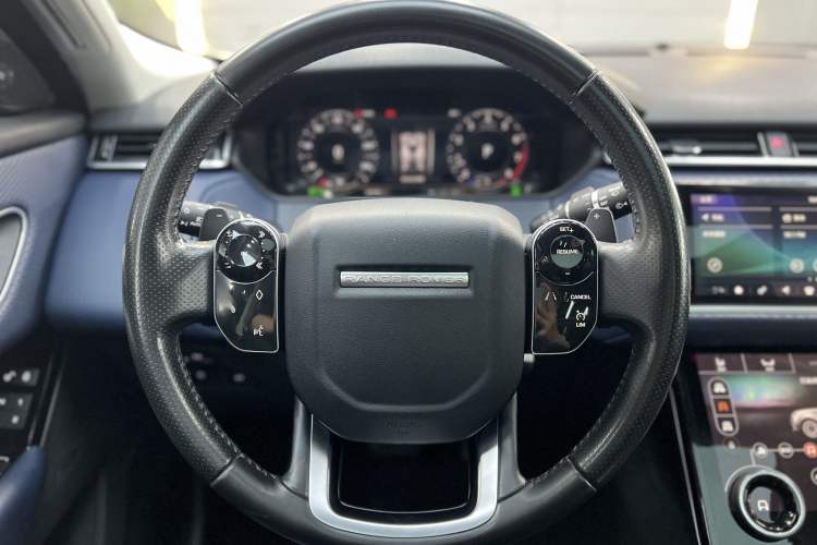Used Land Rover Range Velar 2018 P380 S Steering Wheel