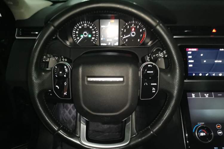 Used Land Rover Range Velar 2018 P380 S Steering Wheel