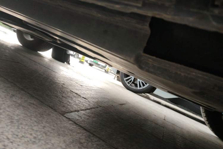 Used Land Rover Range Velar 2018 P250 S Chassis Rear Left