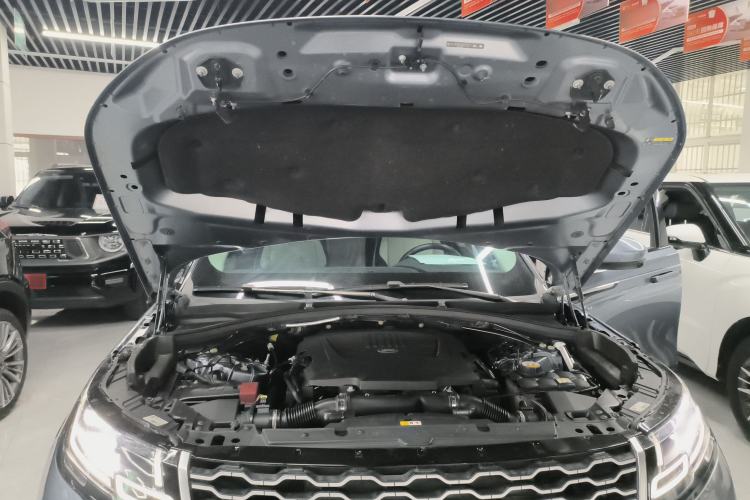 Used Land Rover Range Velar 2018 P380 S Engine Bay