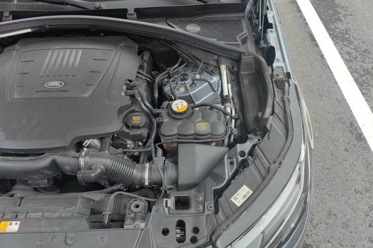Used Land Rover Range Velar 2018 P380 R-DYNAMIC SE Engine Bay Left
