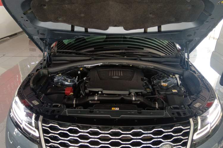 Used Land Rover Range Velar 2018 P380 S Engine Bay
