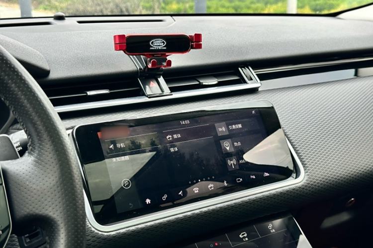 Used Land Rover Range Velar 2018 P250 S Interior 5